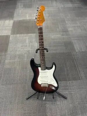 SQUIER CV 60S STRAT 3TSB 2